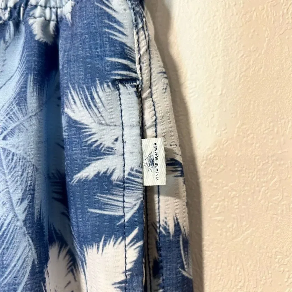 Seersucker Stretch Volleys Swim Short in DENIM VINTAGE SUMMER